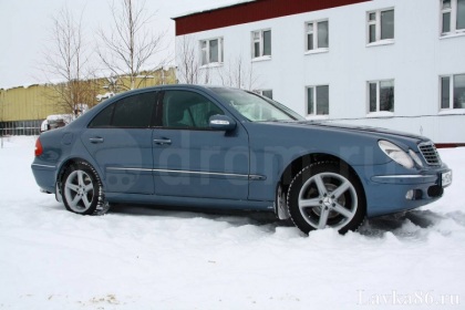 ������� Mercedes-Benz  E-Class 2003 �., ��������